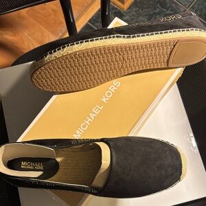 NWOT Vintage Michael Kors Suede Espadrilles, Size 11